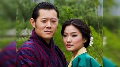 Con el enlace del jefe de Estado más joven del mundo continúa la serie de bodas reales