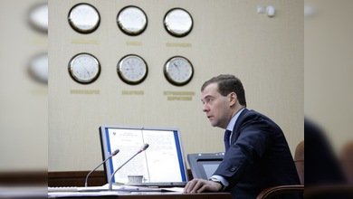 Rusia es tan grande que la gente tiene que adelantar las agujas del reloj