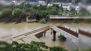 El tifón más potente de los últimos siete años aísla a miles de japoneses