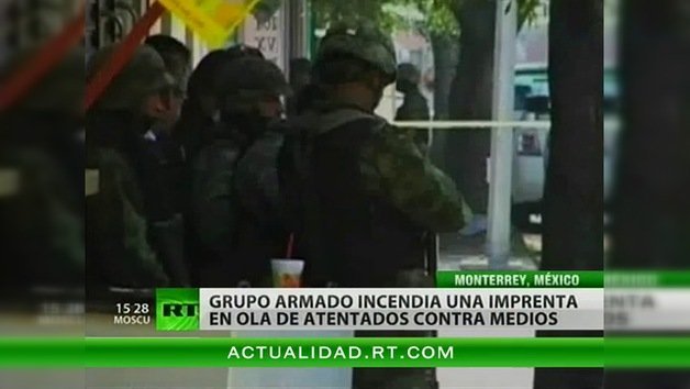 México: grupo armado incendia una imprenta en ola de atentados contra medios 