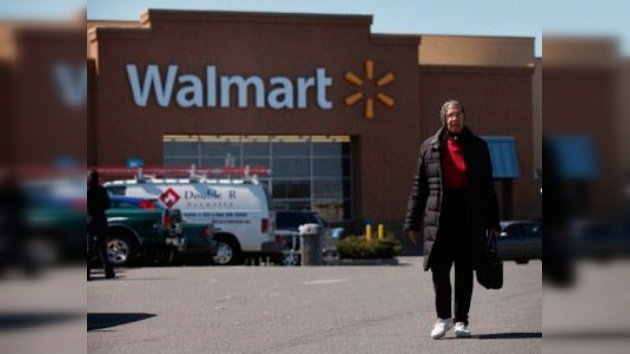 Walmart pierde un juicio por cobrar dos centavos demás  