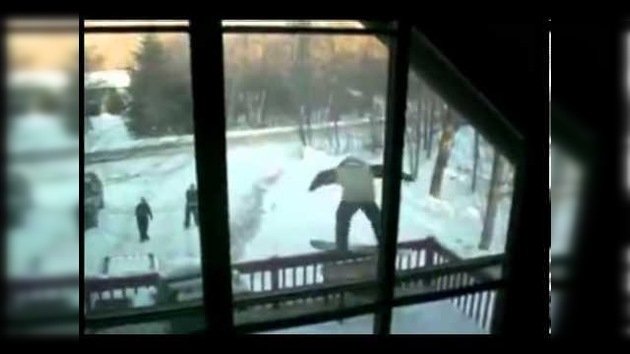 El ‘snowboard’ no parece un deporte apropiado para un balcón