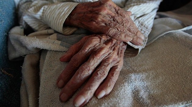 Ordenan desalojar a una anciana de 104 años de su casa de Madrid para hacer obras