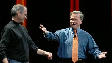 Revelan conspiración de Jobs y responsable de Google para mantener bajos los salarios