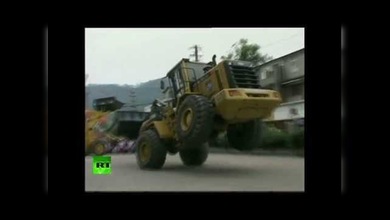 Excavadora cargador de 20 toneladas bailando 'Gangnam Style'