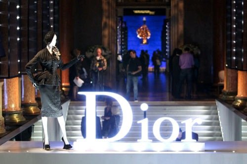 La exposición 'Inspiración Dior' en Moscú