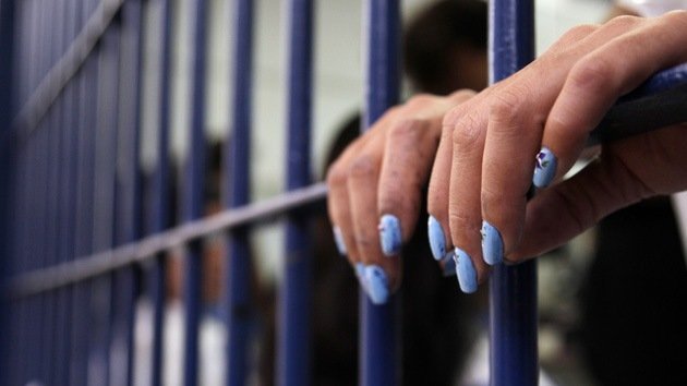 Una madre de siete hijos no sobrevive a un encarcelamiento absurdo de dos días
