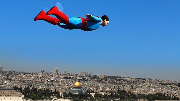 Hezbolá: Superman es un invento judío para "controlar el mundo"