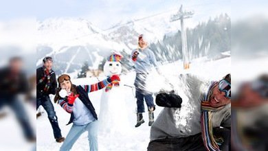 Lanzarse bolas de nieve podría ayudar a dejar de beber