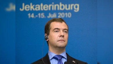 Medvédev: Moscú espera explicaciones de Irán sobre su programa nuclear