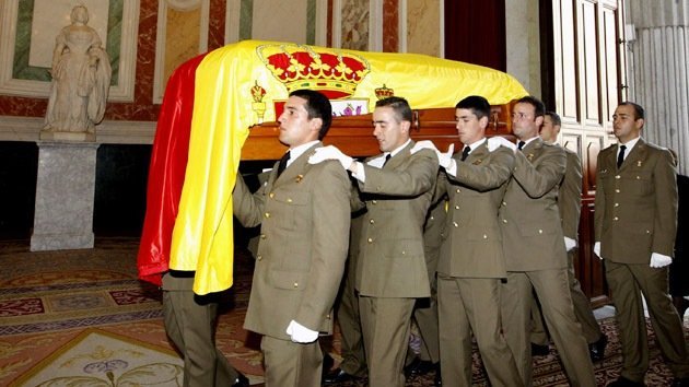 España, preparada para dar el último adiós a Adolfo Suárez