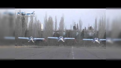 Tres aviones encadenados muestran fantásticos trucos en los cielos de Argentina