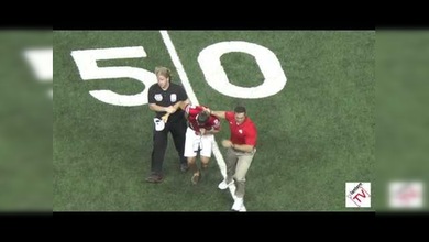 Un fan de la NFL se lleva un buen placaje