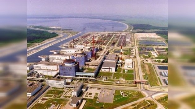 Rusia y Ucrania firman acuerdo sobre central nuclear de Jmelnitski 