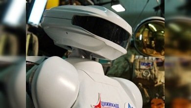 Rusia crea un robot cosmonauta humanoide