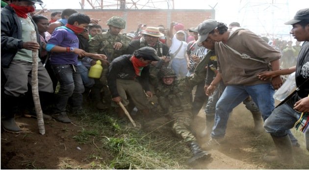 El Gobierno colombiano deberá desalojar una base militar de territorio indígena