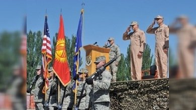 Kirguistán analizará los acuerdos sobre las bases militares de EE. UU.