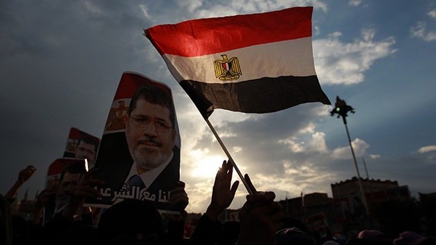 El pueblo egipcio, "atrapado" en medio de una encarnizada lucha por el poder