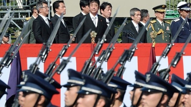 Japón se refuerza militarmente en medio de la escalada de tensión con China