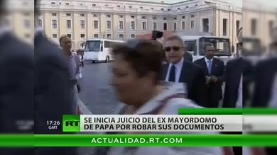 Se inicia el juicio del ex mayordomo de Papa por robar sus documentos