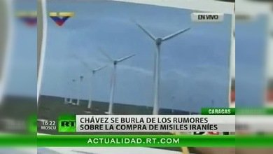 Chávez presenta un parque eólico como base militar iraní para burlarse de los rumores