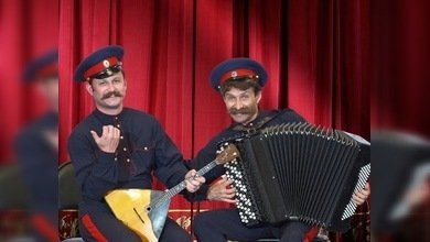Canciones rusas inauguraron descuentos de invierno en galerías de París