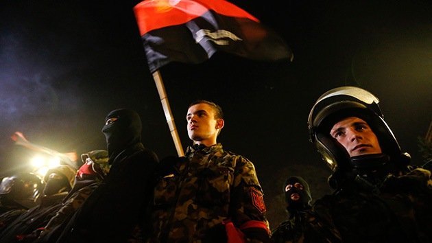 Kiev estudia ilegalizar el grupo ultranacionalista Sector Derecho