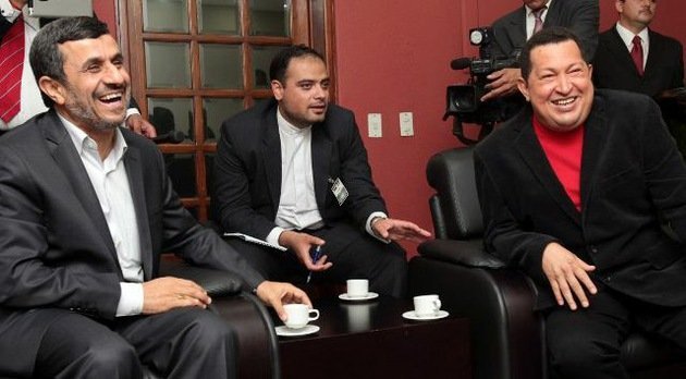 Chávez se reúne con el presidente de Irán para 'reforzar su alianza antiimperialista'