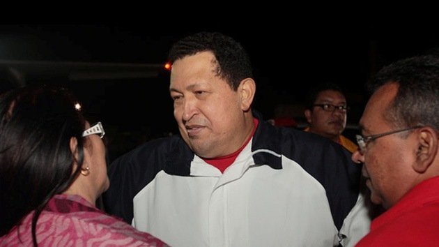 Maduro: Chávez "está dando una gran batalla", está "bien" y "consciente"