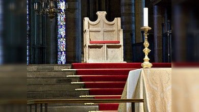 Un importante miembro de la Iglesia anglicana cree que es posible "curar a los gays"