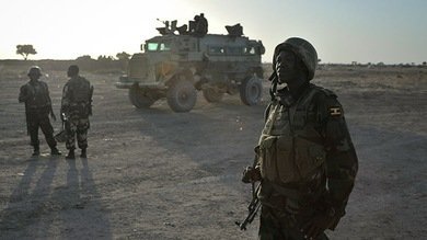 Obama da luz verde al envío de armas a Somalia