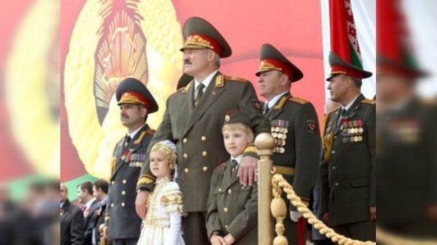 Bielorrusia celebra a lo grande su Día de la Independencia con cierta tensión social