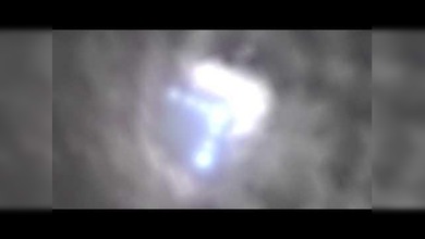 ¿Hallan una misteriosa 'nave espacial' en la Luna?