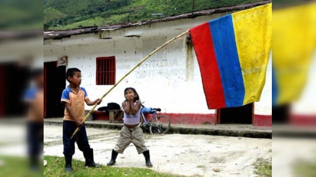 La guerra en Colombia: un juego de niños para 14.000 menores reclutados