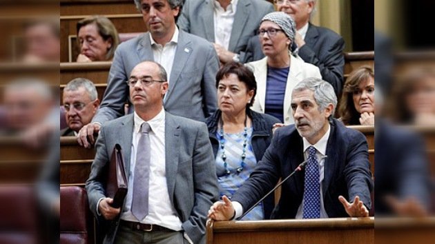 El Congreso español aprueba la reforma constitucional para fijar el techo de la deuda