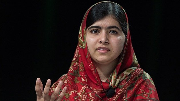 Malala Yousafzai a Obama: "Para cambiar el mundo, envíe libros en vez de armas"