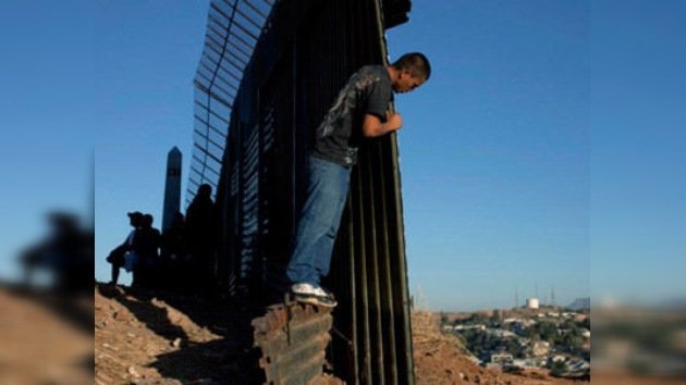 Arizona colecta fondos para levantar un muro en la frontera con México