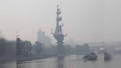 Moscú amanece cubierta por el esmog procedente de incendios forestales