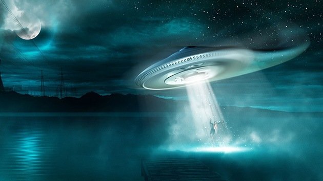 7 teorías sobre los contactos extraterrestres