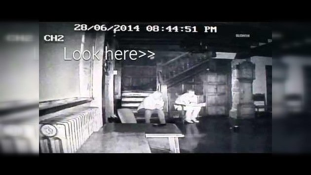 'Cazan' supuestos fantasmas durante una investigación en una casa embrujada