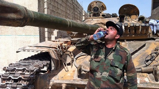 Soldados sirios: "Los rebeldes en Homs son como los nazis en Stalingrado"