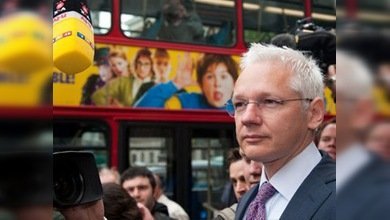 La extradición de Assange se aplaza por un periodo indefenido