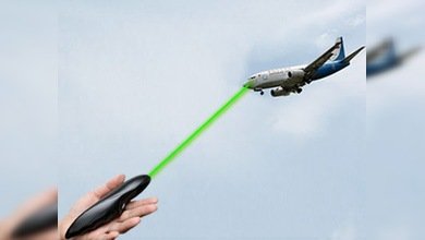 El láser verde no da tregua a los pilotos rusos
