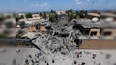 El gobierno de Gaddafi pide un alto el fuego para empezar a discutir el futuro del país