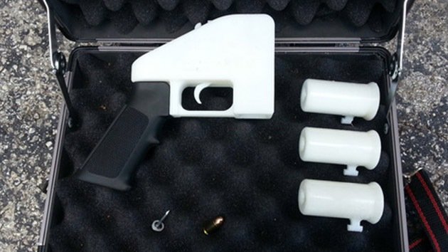 La justicia de EE.UU. ordena retirar de la Red diseños de la pistola imprimible en 3D