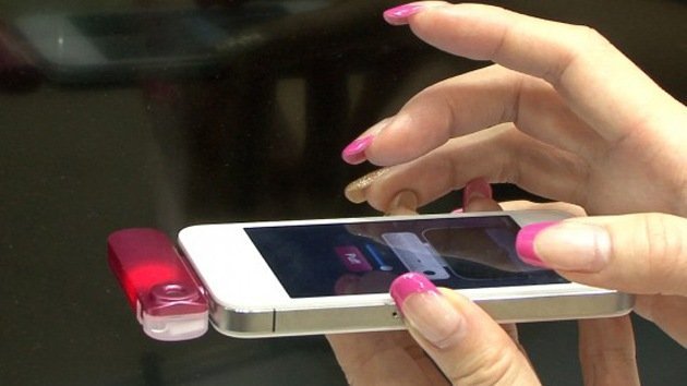 Llega el SMS con olor: Japón crea dispositivo para smartphones que envía fragancias