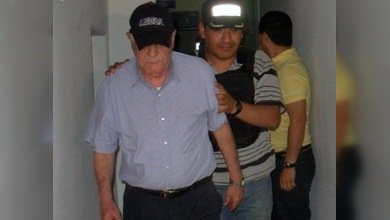 Detenido un ex presidente boliviano por exhibicionismo y posesión de drogas