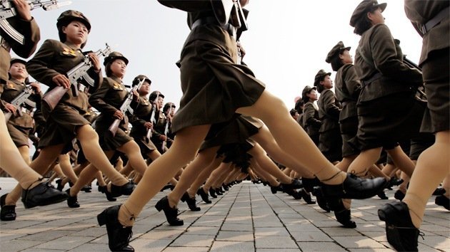 Mujeres de armas tomar: Belleza femenina, al servicio del Ejército de Corea del Norte