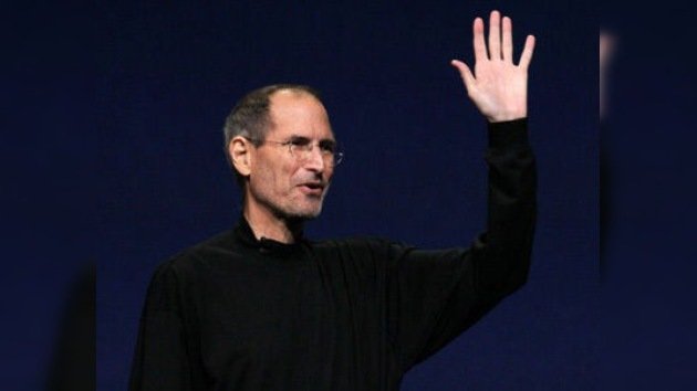 Steve Jobs anuncia su dimisión al frente de Apple