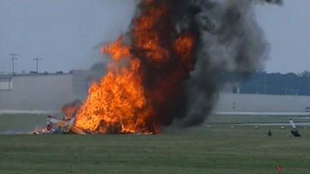 VIDEO: Un avión se ha incendiado y ha caído en medio de una maniobra en Dayton Air Show